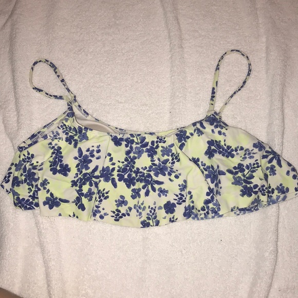Flowy Floral Bikini Top - Picture 2 of 2